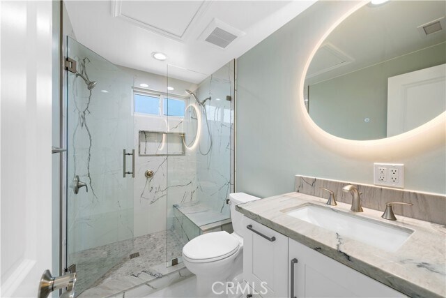 Building Photo - 1435 Bluebird Canyon Dr