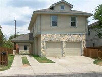 Building Photo - 1904 W 42nd St