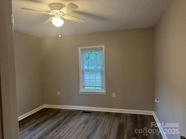 Building Photo - 345 Sportsman Dr