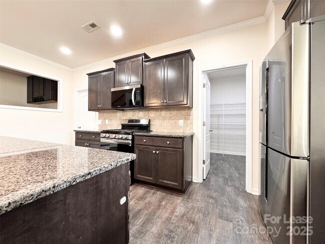 Building Photo - 10428 Honeyfur Ct