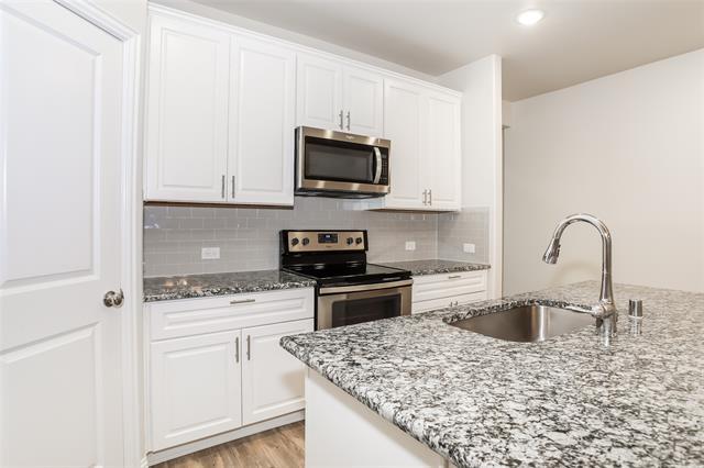 Building Photo - 2901 Megan St