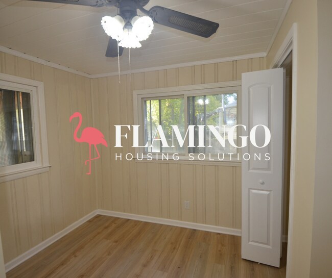 Building Photo - 132 Haynes St