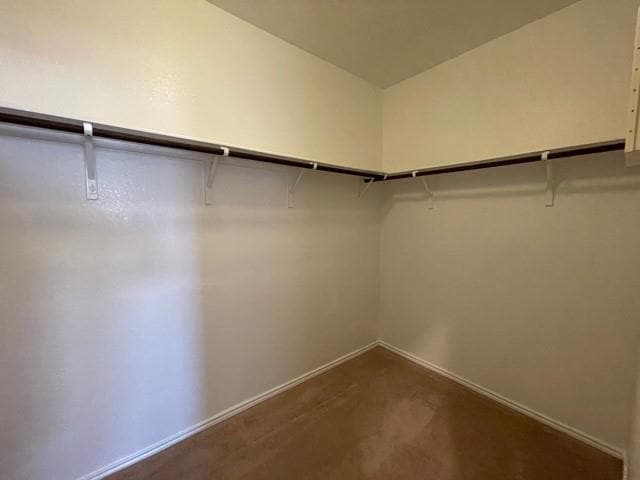 Building Photo - 1001 Hillrose Dr