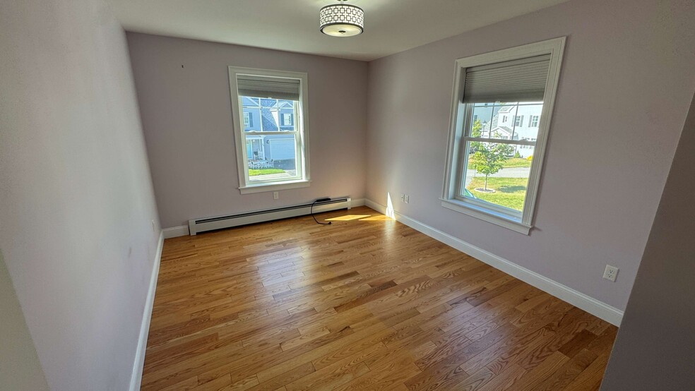 Building Photo - 38 Gristmill Ln
