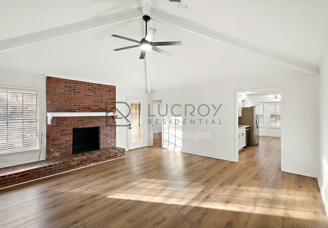 Building Photo - 816 Winthrop Cir