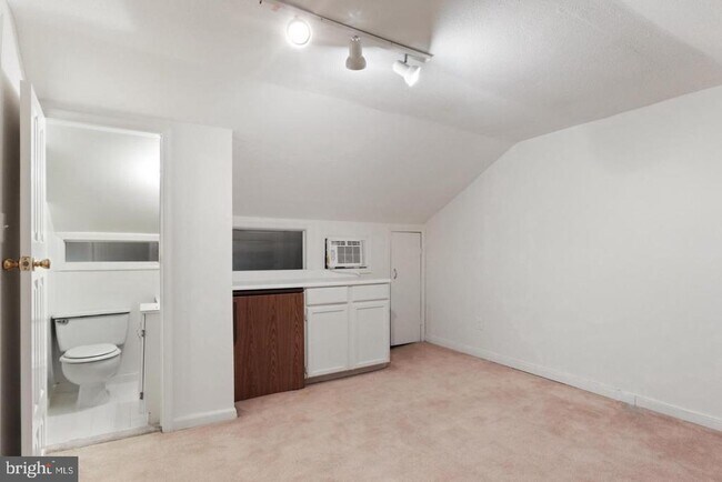 Building Photo - 1454 N Quinn St