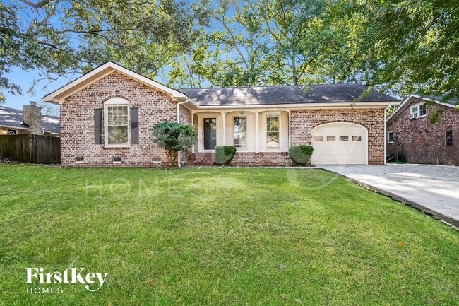 Building Photo - 104 Heron Ct