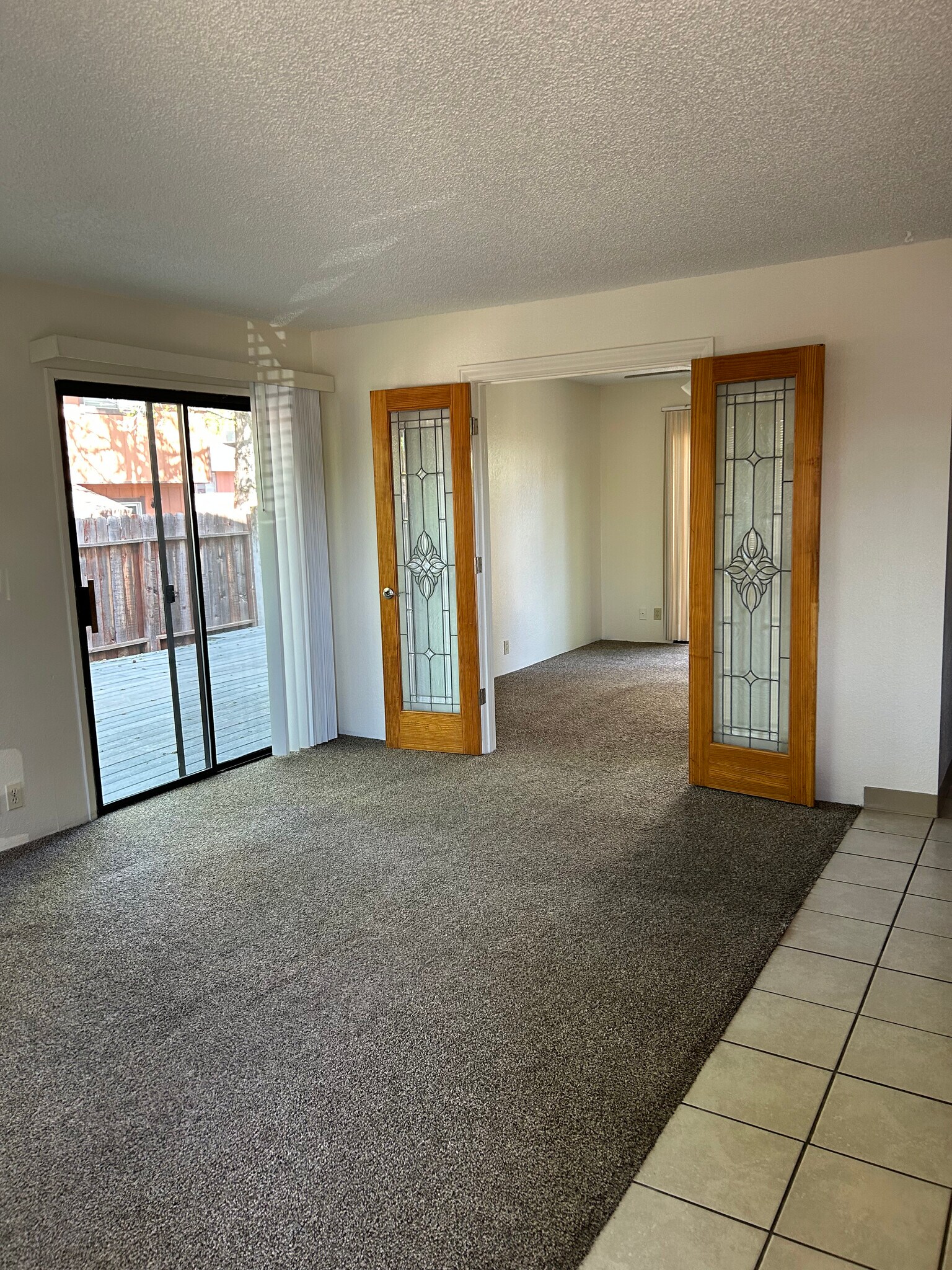 Building Photo - 335 Lake Blvd