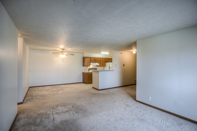 Floorplan - Huntington Apartments
