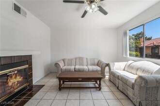 Building Photo - 4302 Lynnann