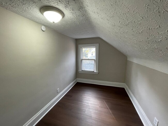 Building Photo - SECTION 8 and EDEN ACCEPTED!! Spacious New...