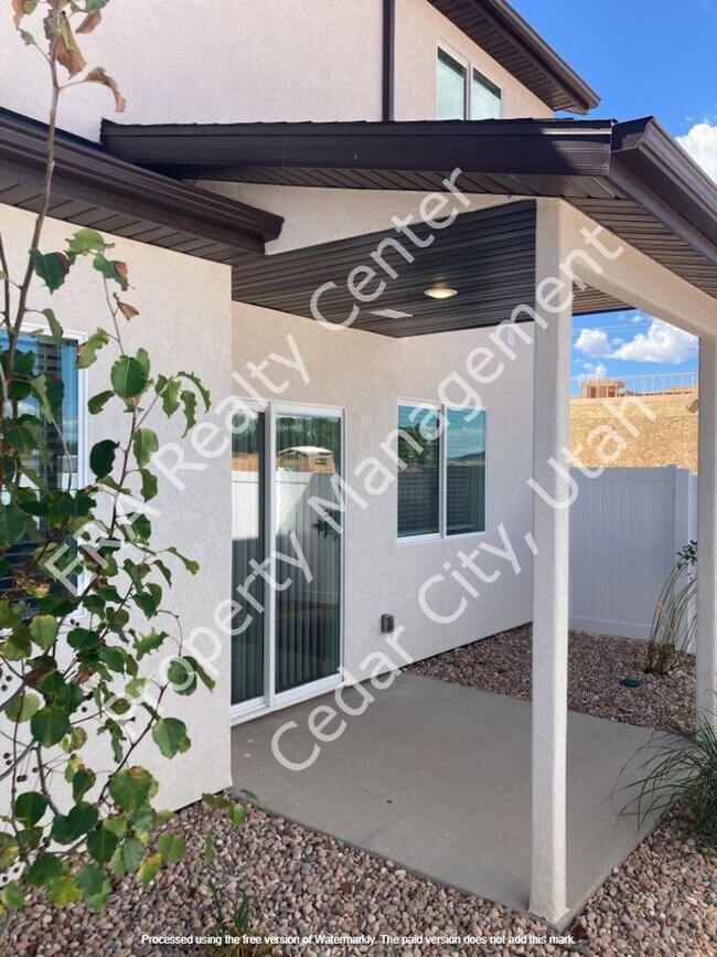 Building Photo - 4283 UT-56