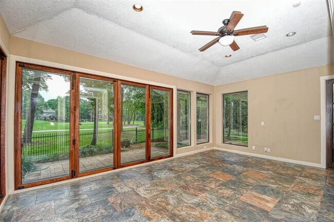 Building Photo - 41 Sweetleaf Ct