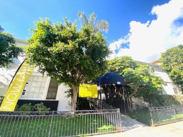 Building Photo - 1811 Cherokee N Ave