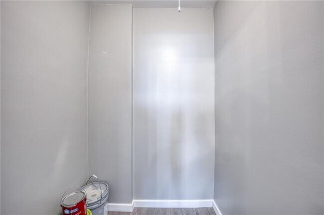 Building Photo - 320 Fort Duquesne Blvd