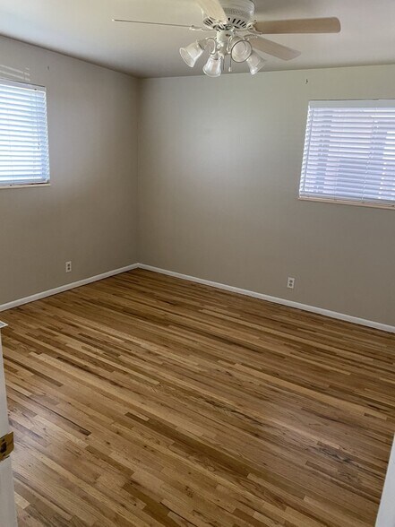 Building Photo - 2639 S 400 E