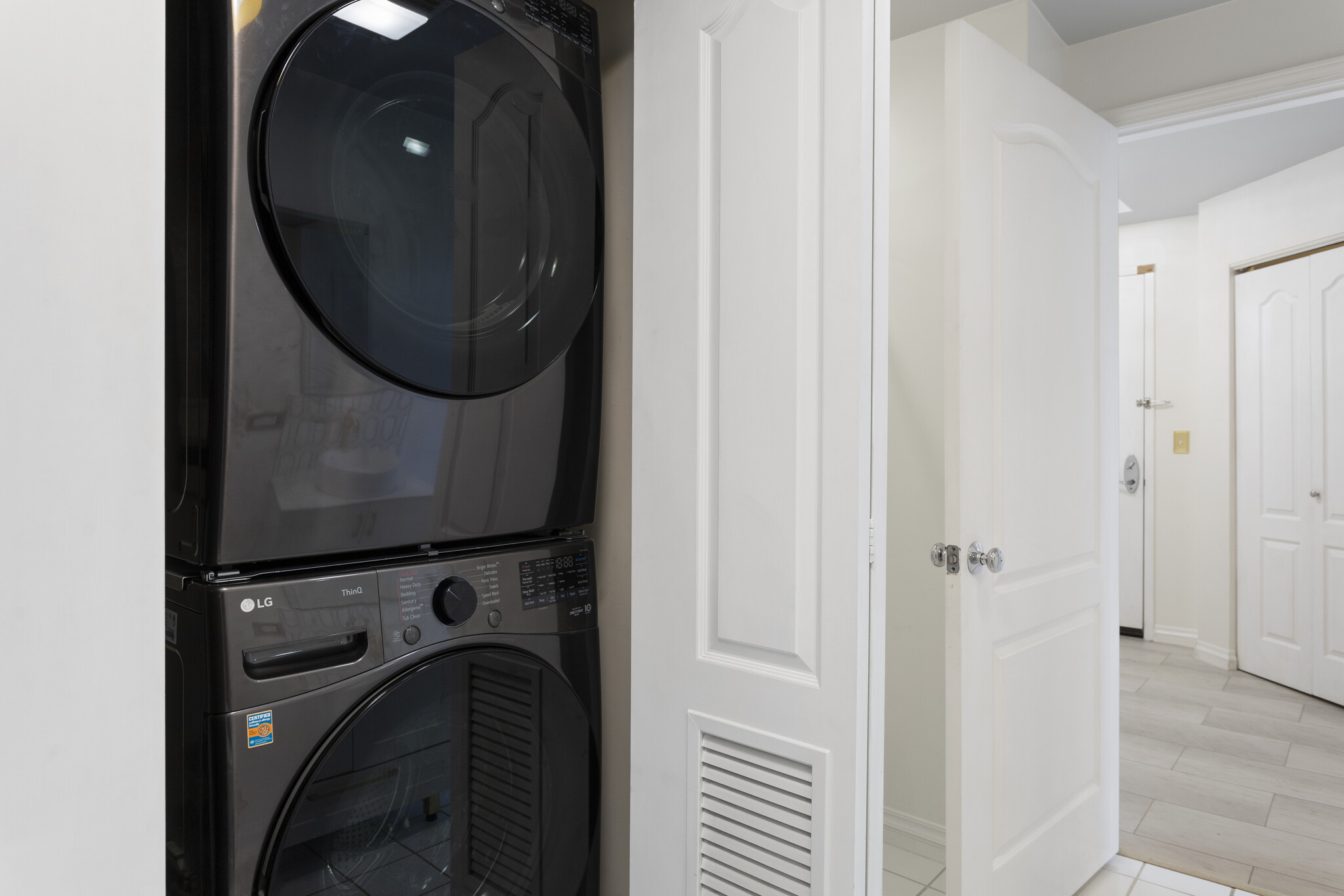 laundry units - 300 W 11th Ave
