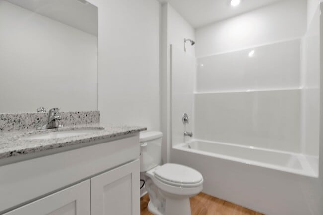 Building Photo - Brand-New 3 Bedroom Home in Prairie Grove!...