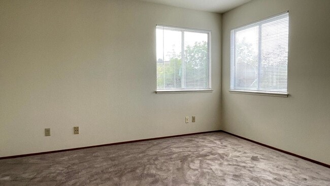 Building Photo - 1124 Calle Almaden