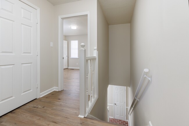 Building Photo - 2808 McDonald Ct SW