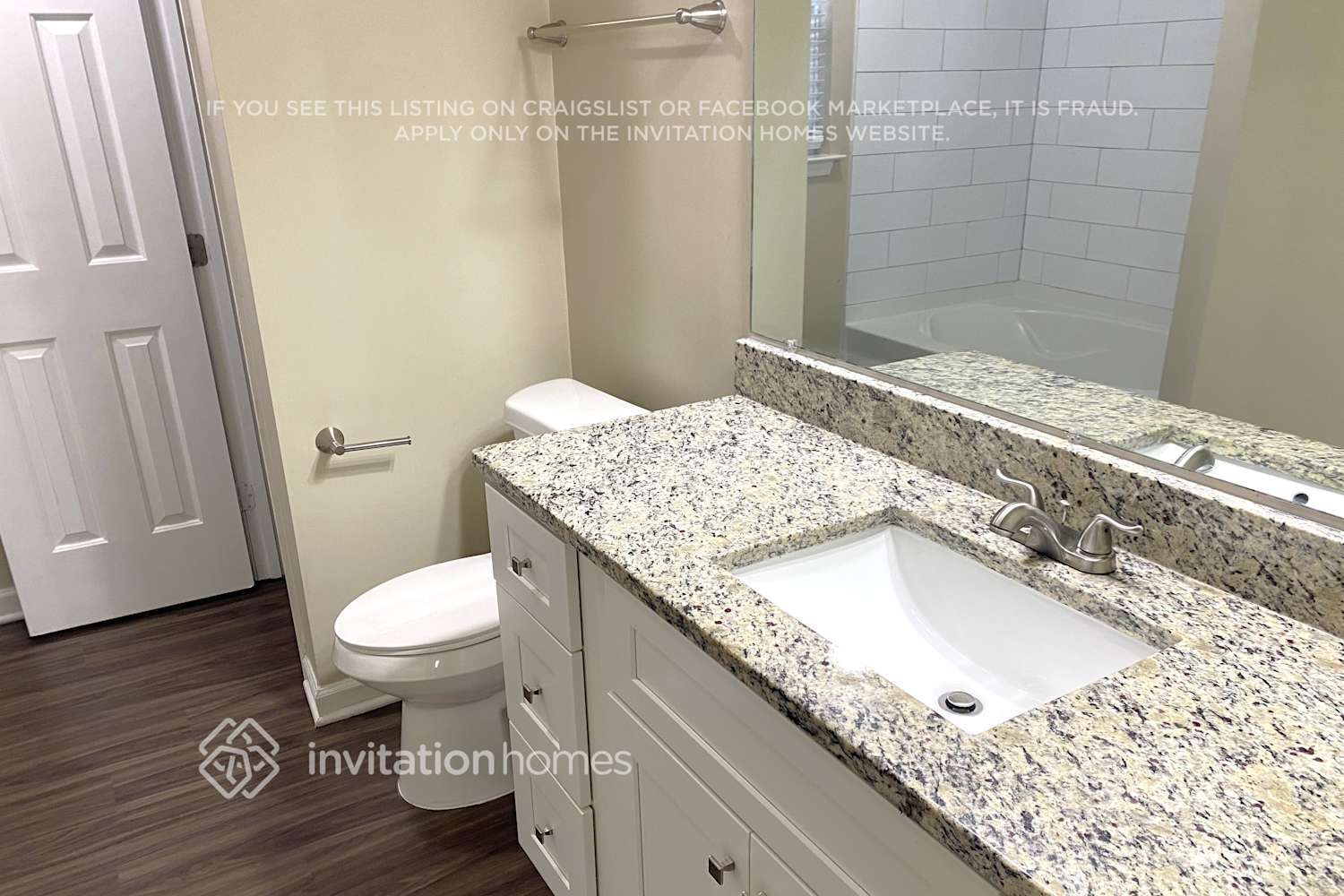 Building Photo - 8808 Clifton Meadow Dr