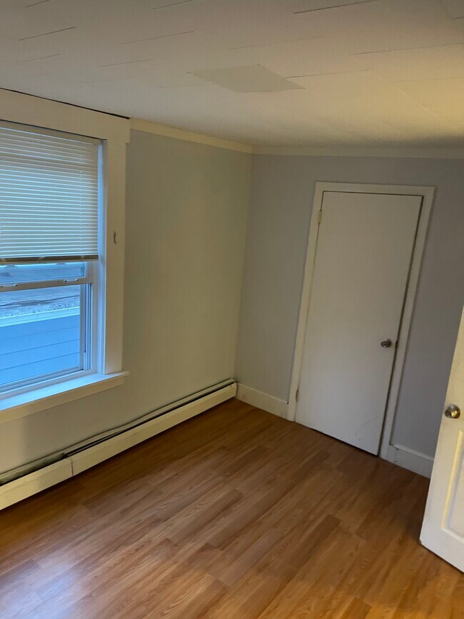 38 Fremont St 38 Fremont St Lowell MA 01850 Apartment Finder