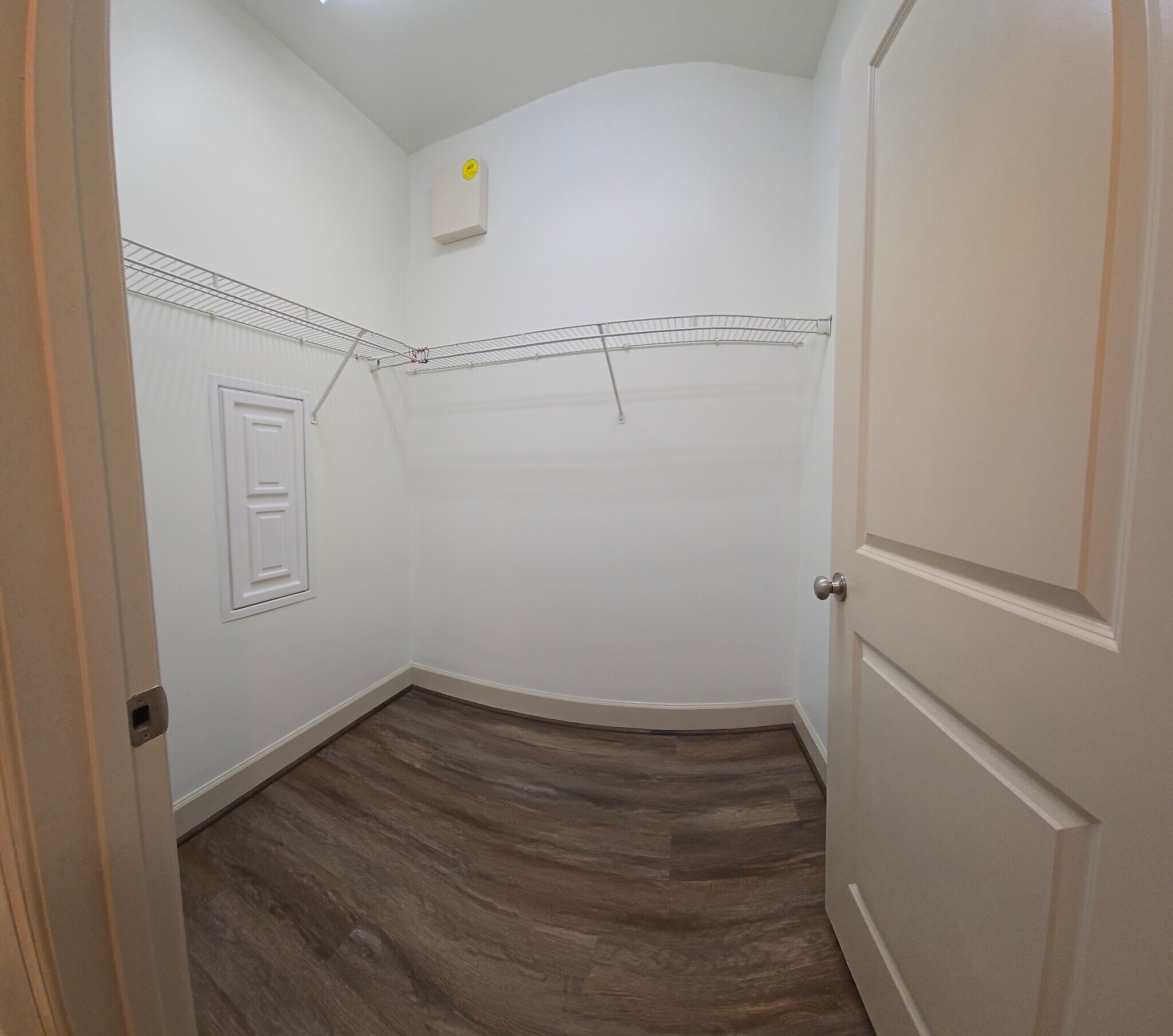 Building Photo - 1957 Wire Rd