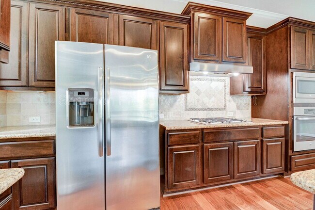 Building Photo - 1423 Upland Orchard Dr