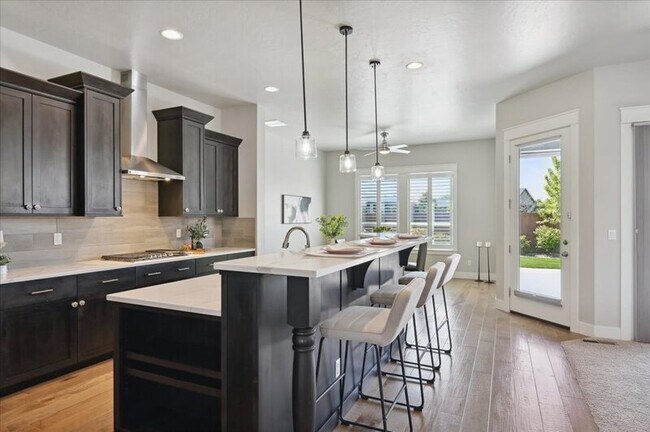 Building Photo - 10103 W Twisted Vine Dr.