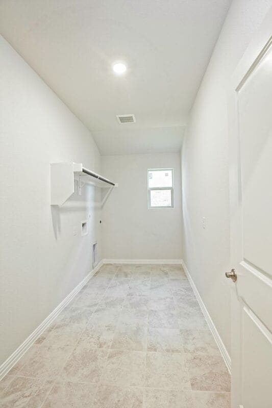 Building Photo - 625 Hidden Cove Dr