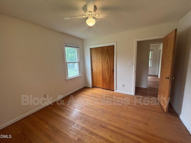 Building Photo - 3609 Melrose Dr