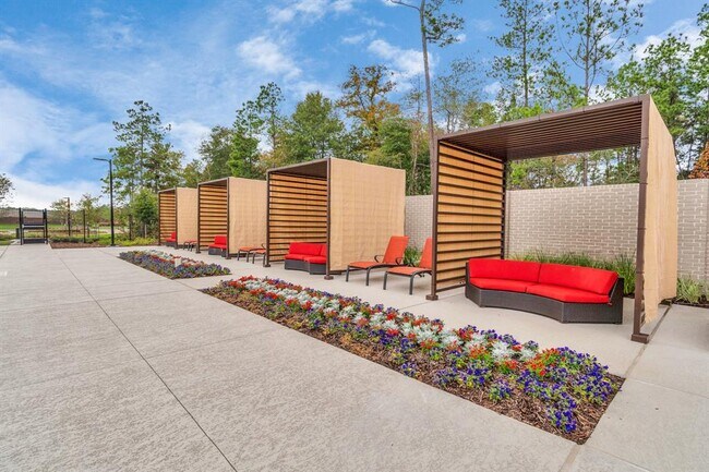 Building Photo - 14455 Cedar Ledge Ln