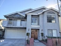 Building Photo - LB2506