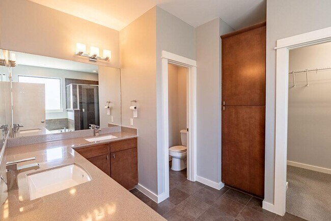 Building Photo - 3107 Corbin Ln