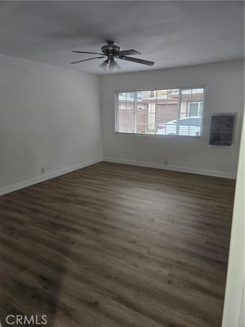 Building Photo - 1814 W Houston Ave