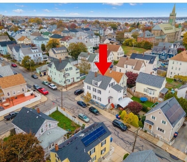 Building Photo - 94 Rockland St