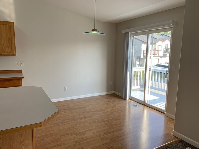 Building Photo - 6388 Fairweather Dr