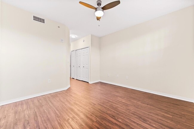 Building Photo - 15105 Michelangelo Blvd