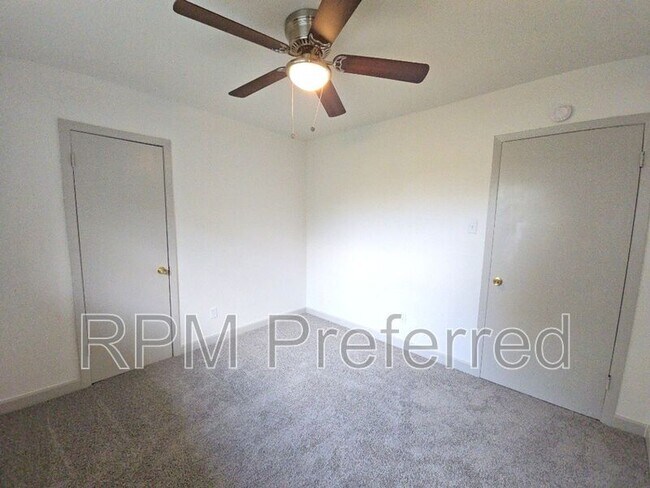 Building Photo - 6615 St Augustine St