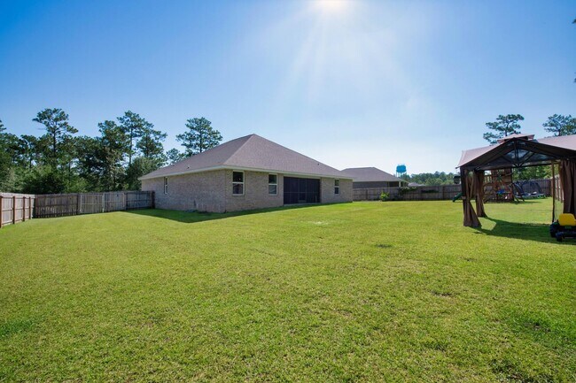 Building Photo - 6537 Torrey Pnes Trce