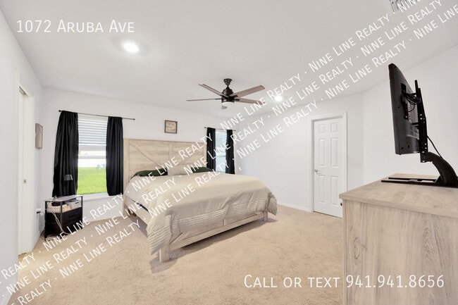 Building Photo - 1072 Aruba Ave