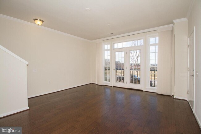 Building Photo - 20610 Maitland Terrace