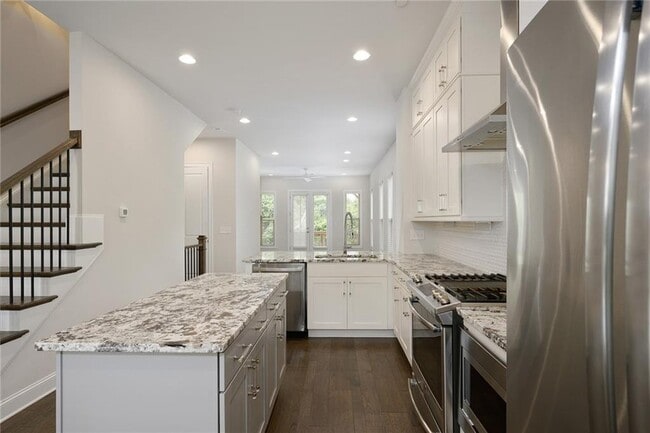 Building Photo - 4231 Deming Cir