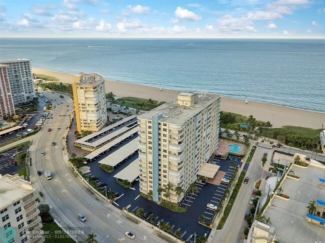 Building Photo - 305 N Pompano Beach Blvd