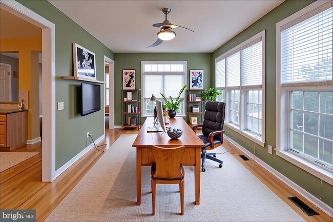Building Photo - 13299 Scotch Run Ct