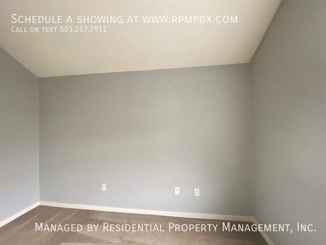 Building Photo - 2518 NW 1st Dr