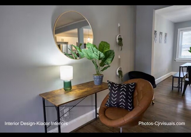 Building Photo - 200 Braswell St