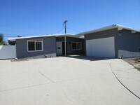 Building Photo - 10818 Paso Robles Ave