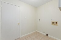 Building Photo - 5442 Garden Village Dr
