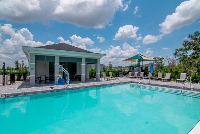 Building Photo - Brand-New 3BR/2.5BA Townhouse for Rent in Lakewood Ranch — $2,300/Month, Internet & Lawn Care Inc...